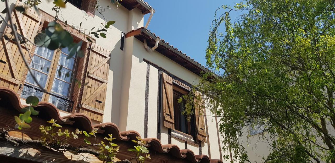 La Tour-du-CrieuLa Parenthese Du Crieu-Valfred住宿加早餐旅馆 外观 照片